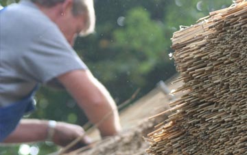 professional Smithy Bridge thatchers